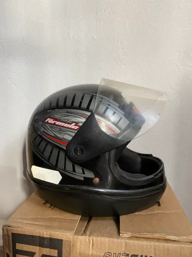 Vendo capacete