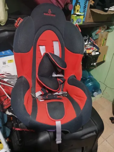 Vendo barato, cadeira pra criança de carro