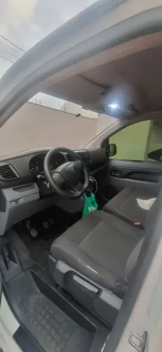 Peugeot Expert Cargo 1.5 Turbo Diesel 2022