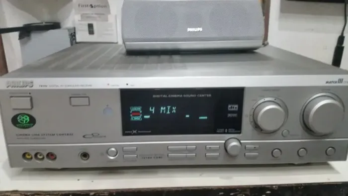 Receiver philips FR996