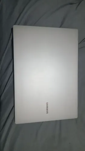 Samsung Galaxy Book Go (com processador Snapdragon 7c, 4GB de RAM e 128GB de armazenamento