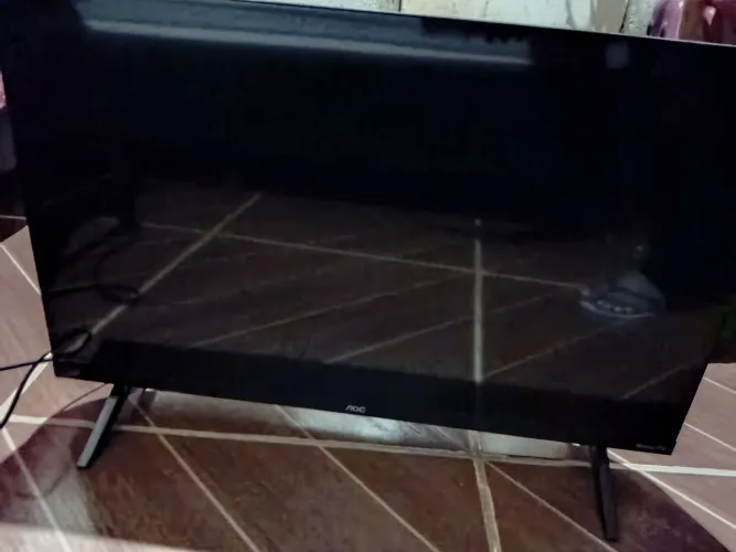 Televisão com excelente estado