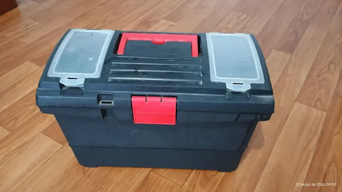 Caixa de ferramentas Replast com organizadores 