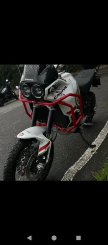 Muito nova