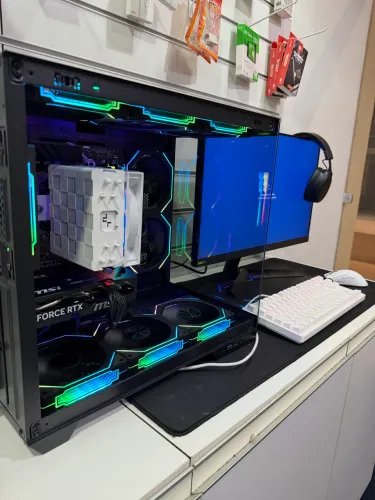 PC GAMER! Ryzen 7 RTX 5060 32Gb ram