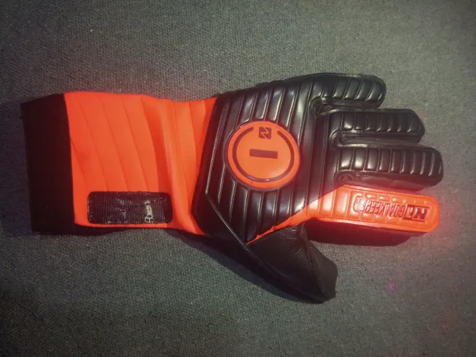 Luva de Goleiro Semi Profissional | N1 GOALKEEPER