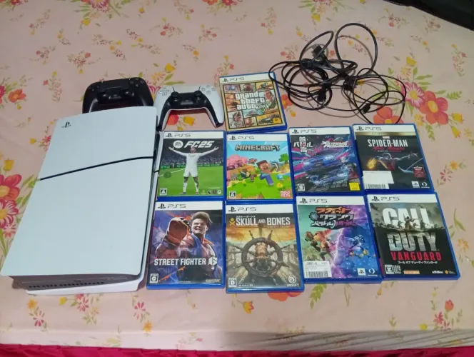 Vendo Playstation 5 Slim 1T