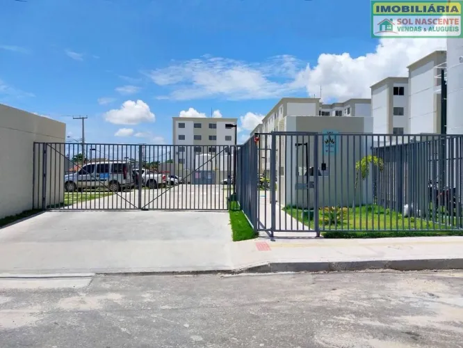 Apartamento com 2 dormitórios para alugar, 44 m² por R$ 1.460,09/mês - Sapiranga - Fortale