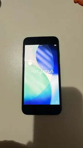 Vendo IPHONE SE 2 GERAÇÃO