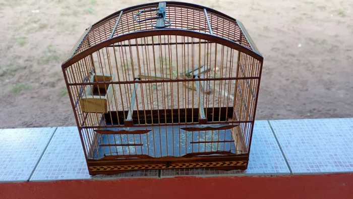 Gaiolas pra vender .
