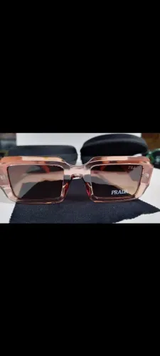 Óculos Prada feminino novo foto real