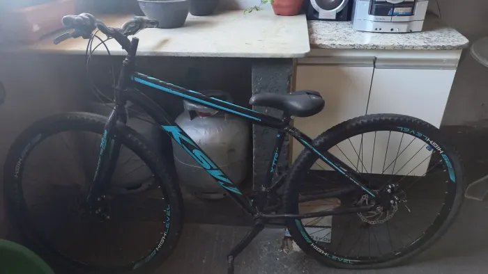 Bicicleta aro 29 azul