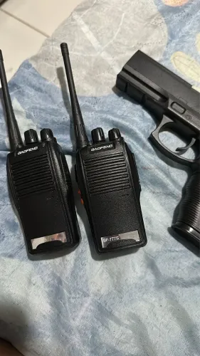 RÁDIOS COMUNICADORES