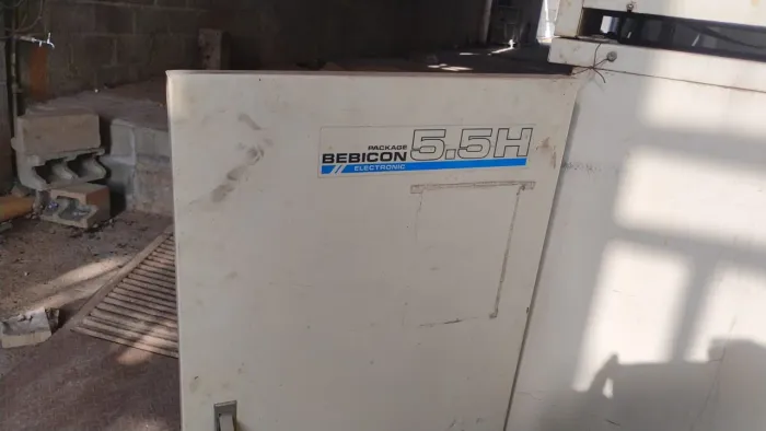 Compressor de ar industrial bebicon Hitachi 