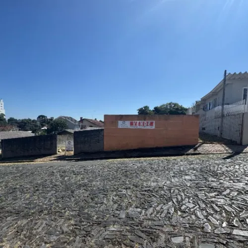TERRENO COM EXCELENTE POTENCIAL - REGIÃO CENTRAL