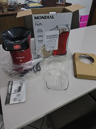 Pipoqueira Popflix (usada 3 vezes)