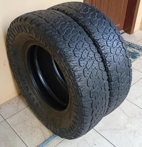 Pneus 215/80 aro 16 Firestone Destination  seminovos