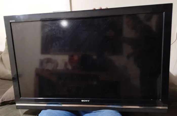 Vendo televisão 46 polegadas (COM DEFEITO)
