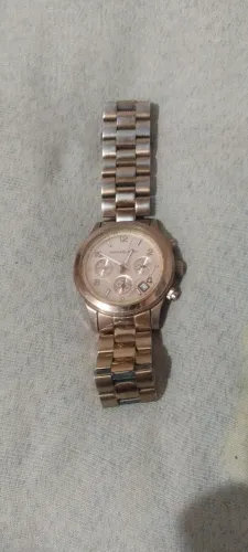 Relógio original Michael kores 550 preço negociavel