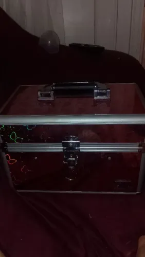 MALETA DE MAQUIAGEM NOVA