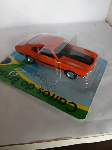 Lacrado Miniatura carros nacionais maverick