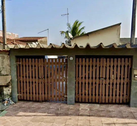 Casa Na Praia Mobiliada Mongaguá 10Min da Praia