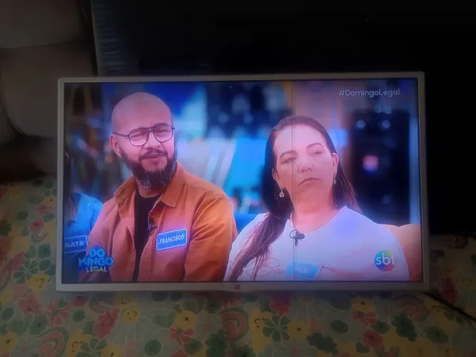 Televisão de 32 polegadas não e smart 