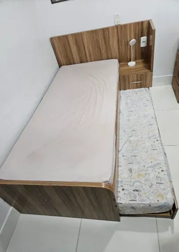 BICAMA MDF + COLCHÃO + CRIADO MUDO GAVETEIRO