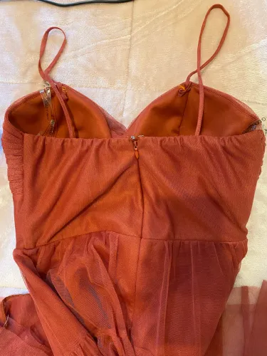 VESTIDO DE FESTA TOMARA QUE CAIA