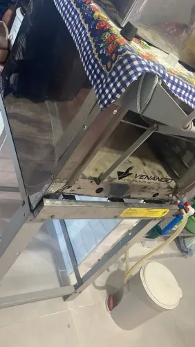 Forno industrial a gás lê o anúncio