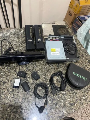 Xbox 360 sucata e jogos