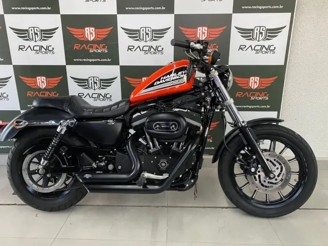 HARLEY DAVIDSON Sportster XL 883 R - 2007