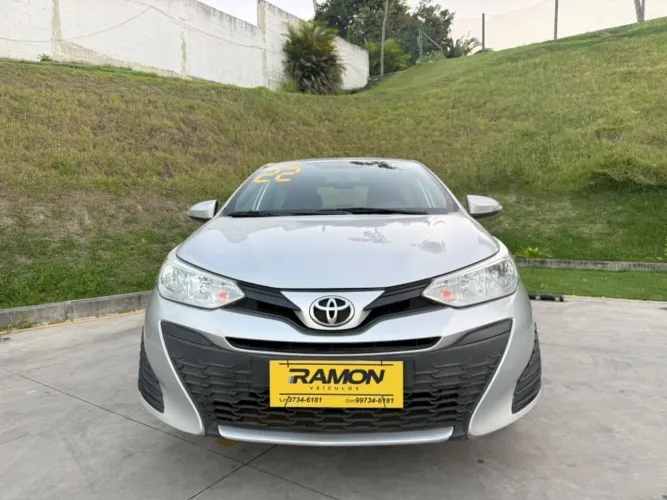 Toyota Yaris Live 1.3 Flex 16V 5P AUT 2022