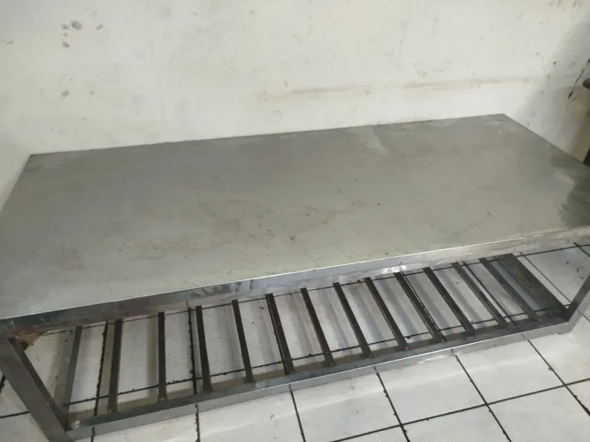 Mesa de inox
