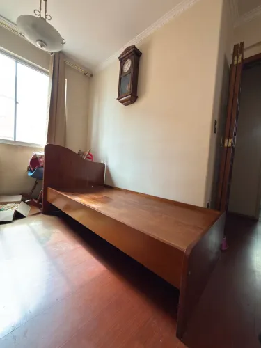Cama solteiro madeira maciça 