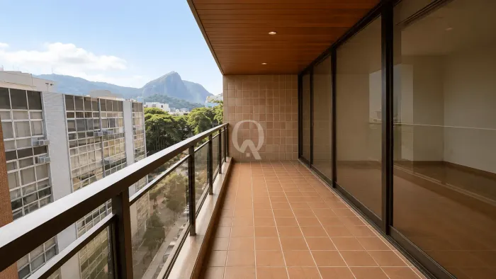 Apartamento de 4 quartos em Ipanema