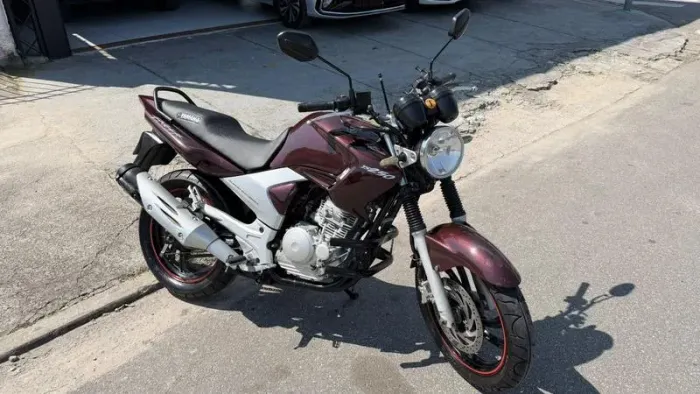 YAMAHA FAZER YS 250 2010