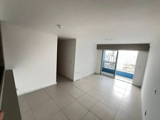 Apartamento com 80 m², sendo 3 quartos por R$ 552.000 no Brisamar