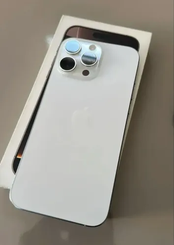 iPhone 16 Pro Max Branco. BAIXEI O PREÇO!