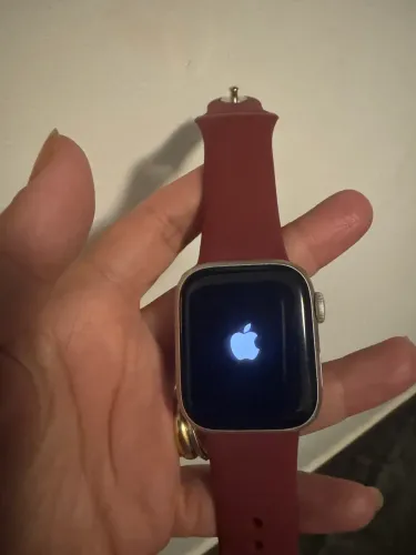 Apple Watch Series 7 aluminium