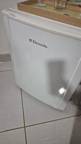 Frigobar Eletrolux 80 l