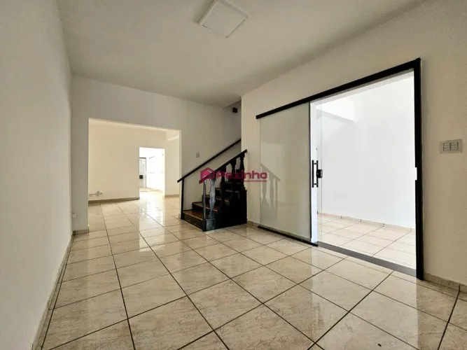 Casa para alugar em Limeira, Centro, com 3 quartos, com 191.97 m²