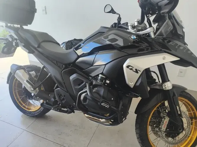 BMW R 1300 GS Triple Black Big Trail