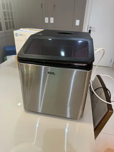 Máquina de gelo 
