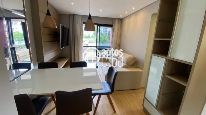 Apartamento mobiliado para Locação, 01 dormitório, 01 vaga - Água Verde, Curitiba/PR