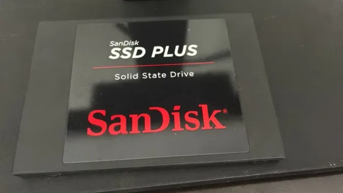 SSD Sandisk 240 GB sata