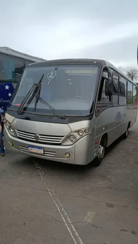 Micro ônibus Comil 2009