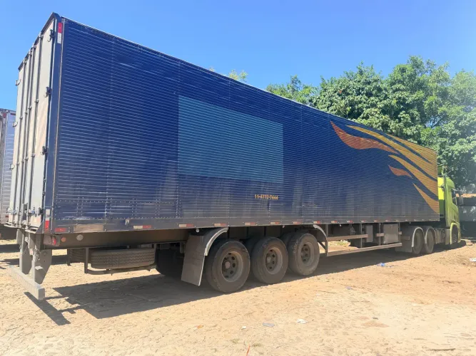 CARRETA BAU RANDON 2020 30 PALLETS