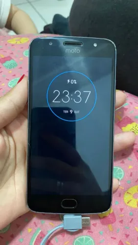 Celular Motorola MotoG5S(Display com problema na parte de baixo,só trocar e usar)
