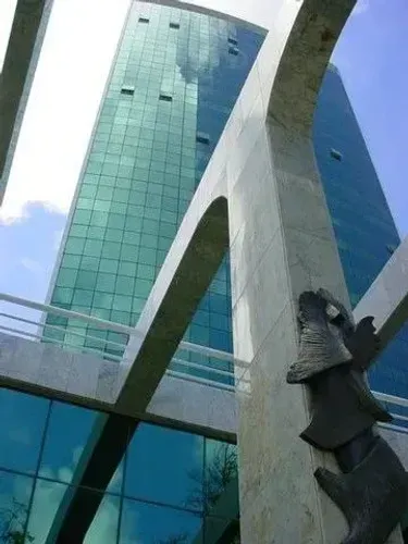 Sala Comercial com 72m² em Boa Viagem - Recife - PE